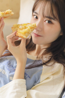 交换:年轻夫妇-